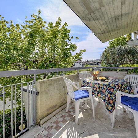 Desenzanoloft Official Partner Marriott Homes & Villas - A Casa Di Attila Desenzano del Garda Exterior foto