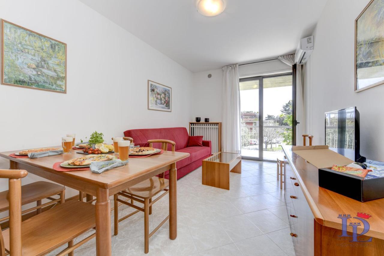 Desenzanoloft Official Partner Marriott Homes & Villas - A Casa Di Attila Desenzano del Garda Exterior foto